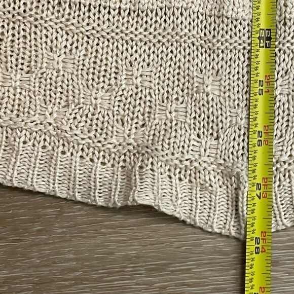 FOREVER 21 Oversized Knit Crochet Relaxed Sweater - Picture 7 of 9